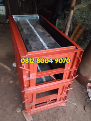 Cetakan Uditch Beton
